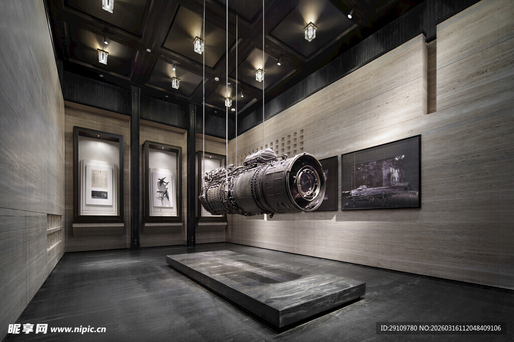 现代艺术展厅内的独特装置