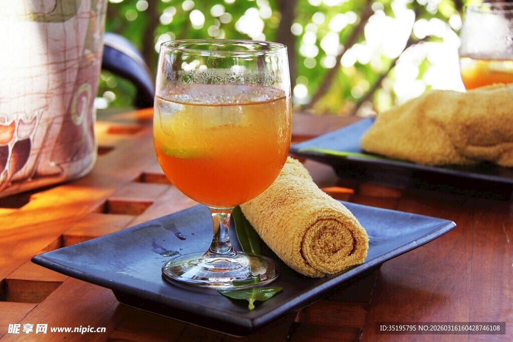 户外美味饮品与点心