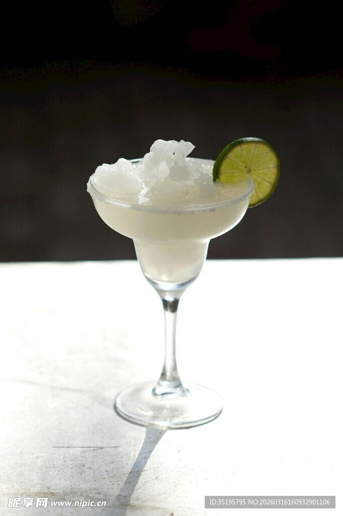 玛格丽特鸡尾酒清新诱人