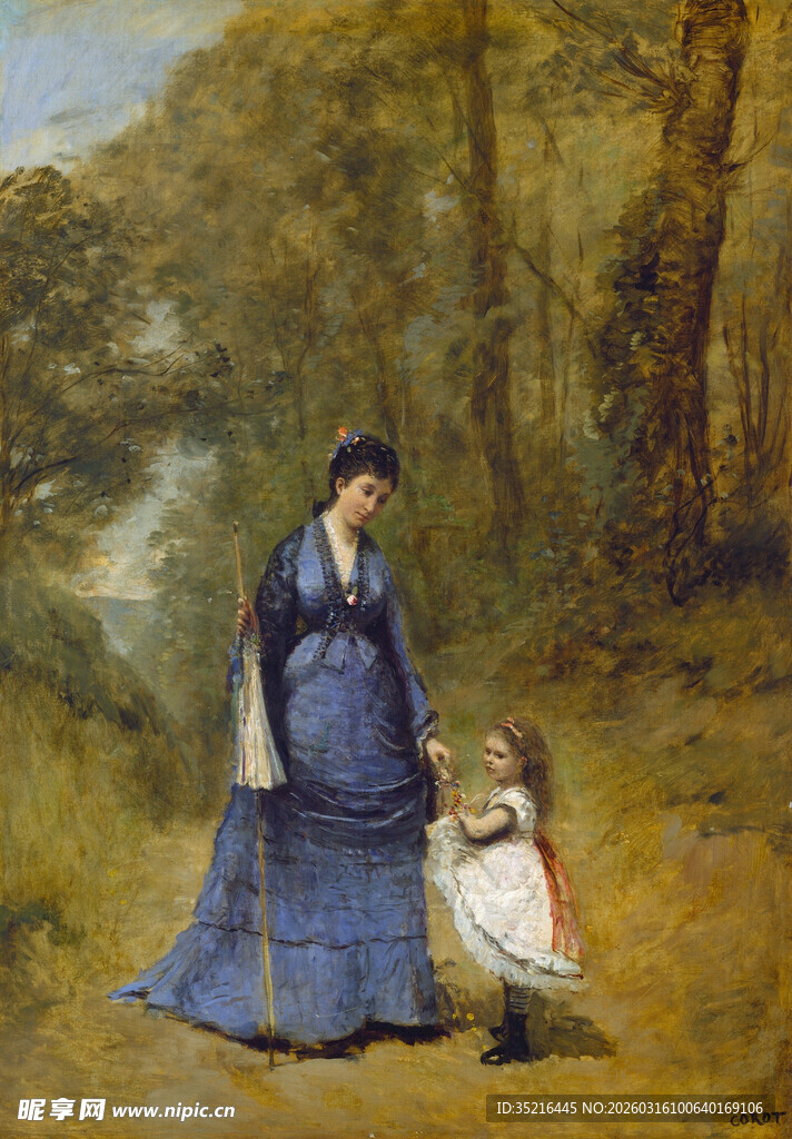 乡村中母子漫步温馨场景