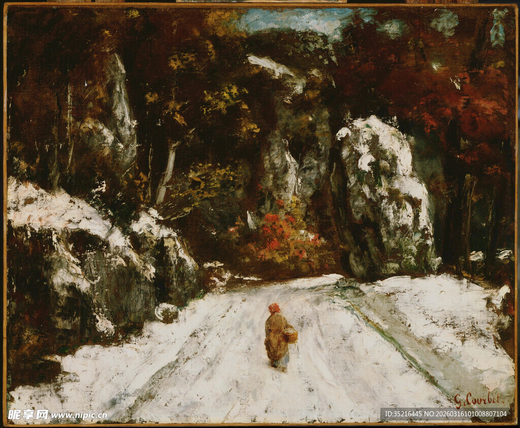 山间雪景中的独行身影