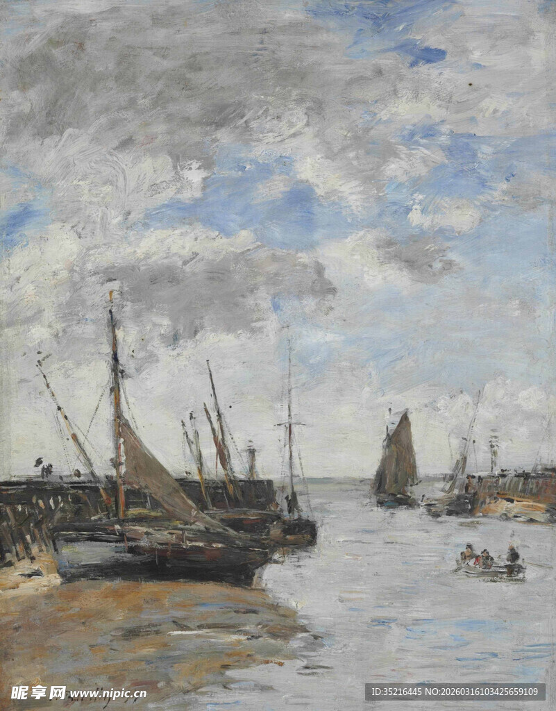 海边停泊的多艘古老船只