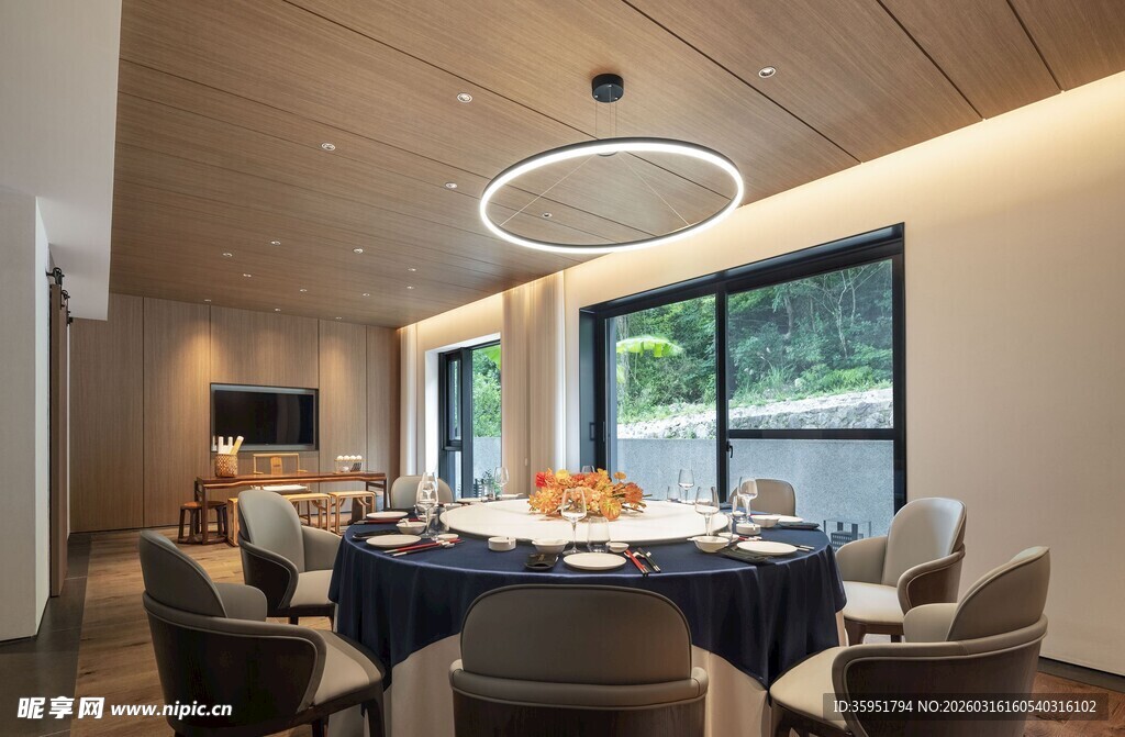 现代雅致餐厅室内场景