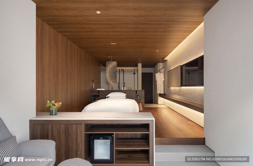现代简约风格木质卧室空间