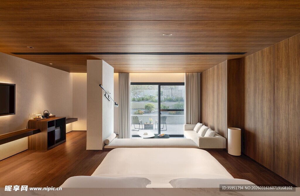 现代简约木质风格卧室空间
