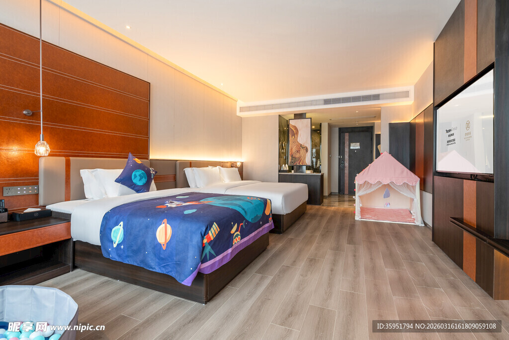 温馨亲子主题酒店客房