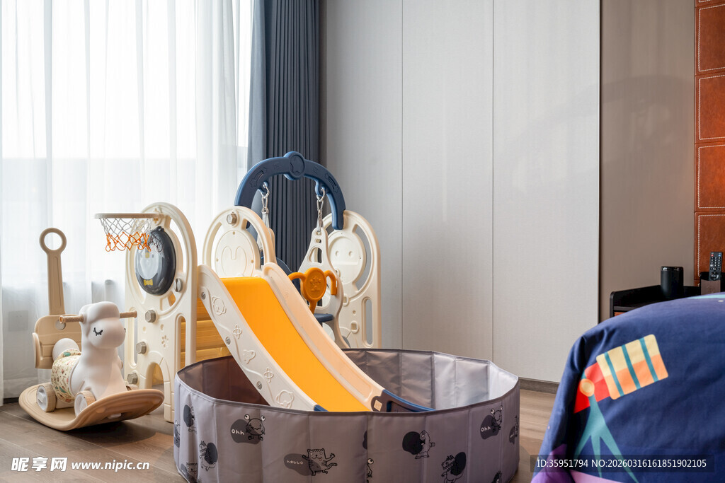 儿童室内游乐场景布置