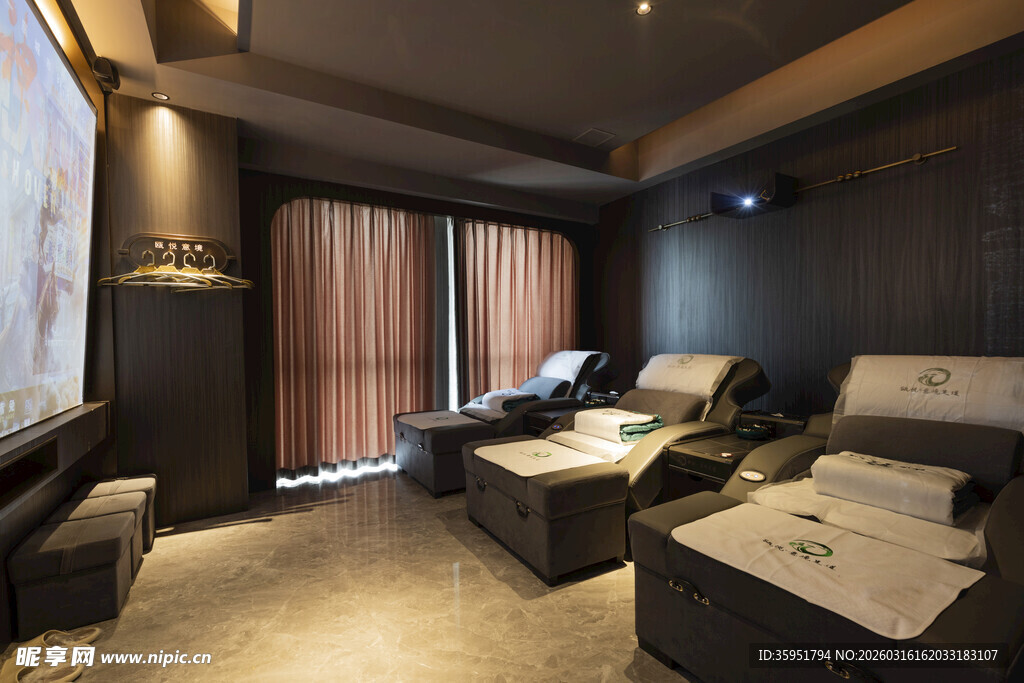 舒适私密的休闲按摩空间