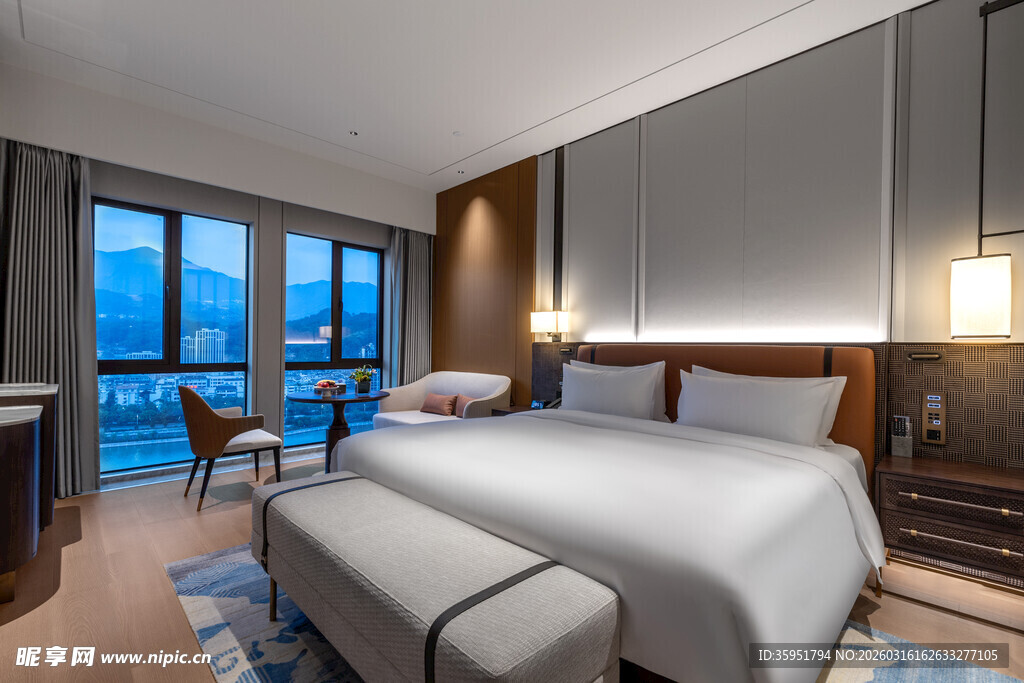 现代海景豪华卧室