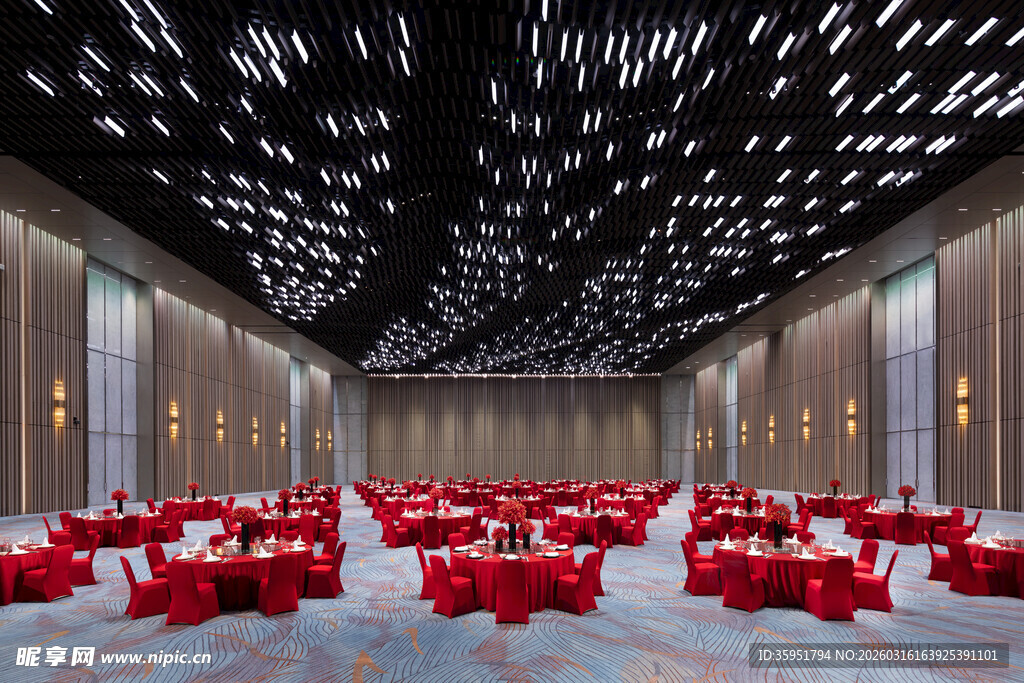 现代风格红色座椅会议空间