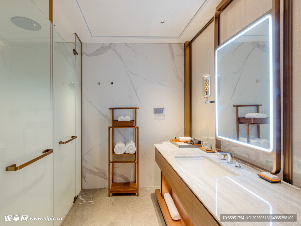 现代简约风格浴室空间