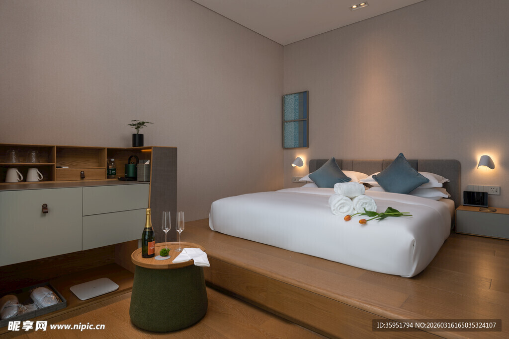 简约温馨卧室室内设计展示