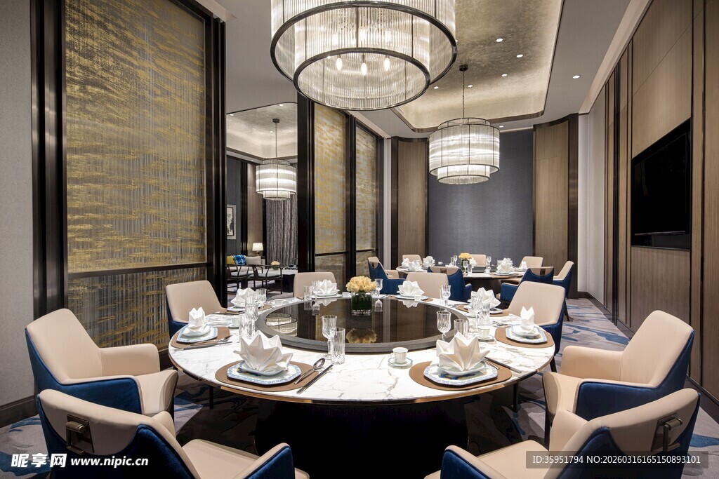 豪华中式风格餐厅包间