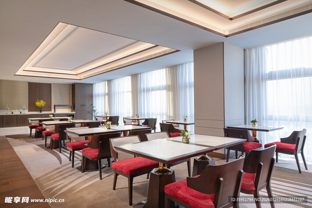 现代风格会议室场景