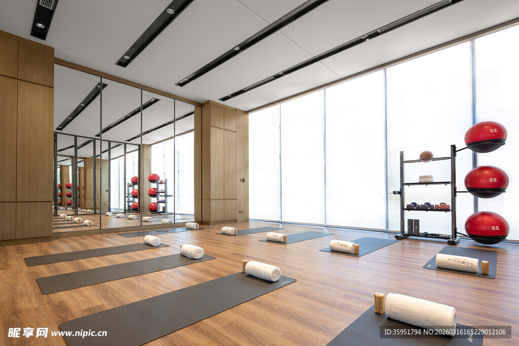 现代风格瑜伽健身工作室