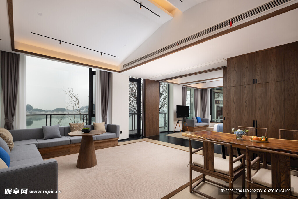 现代简约风宽敞舒适客厅