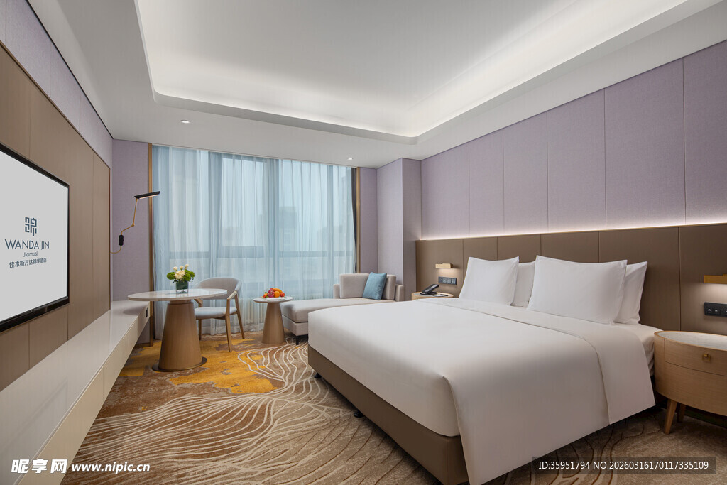 现代简约风格温馨酒店客房