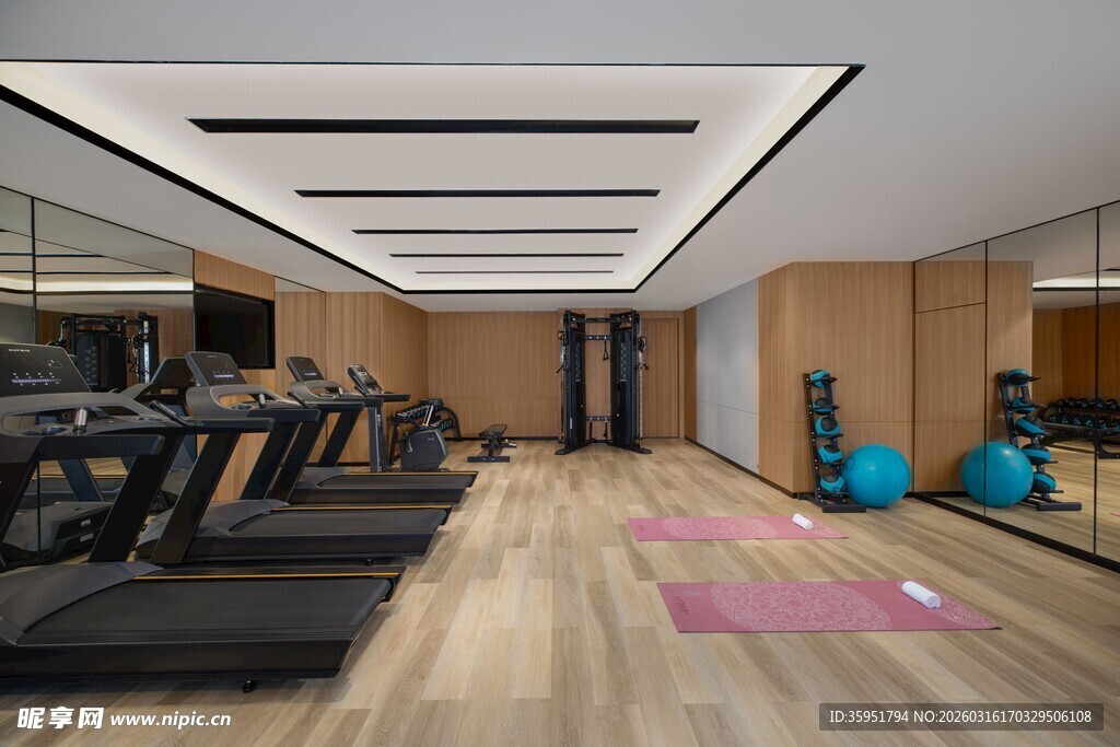 现代健身房室内空间展示