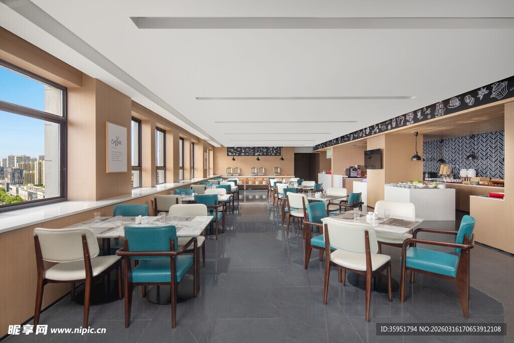 现代风格宽敞会议室