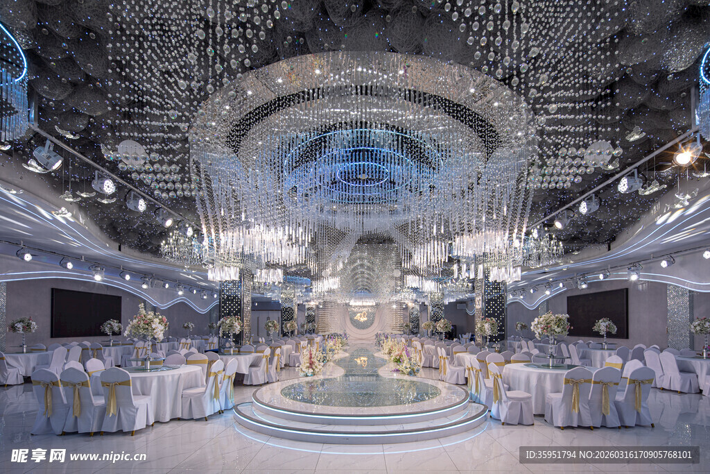 豪华梦幻婚礼场地布置