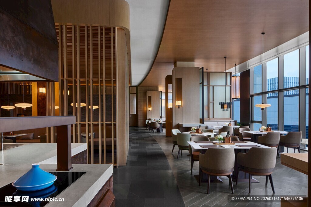 现代风格高端餐厅内景