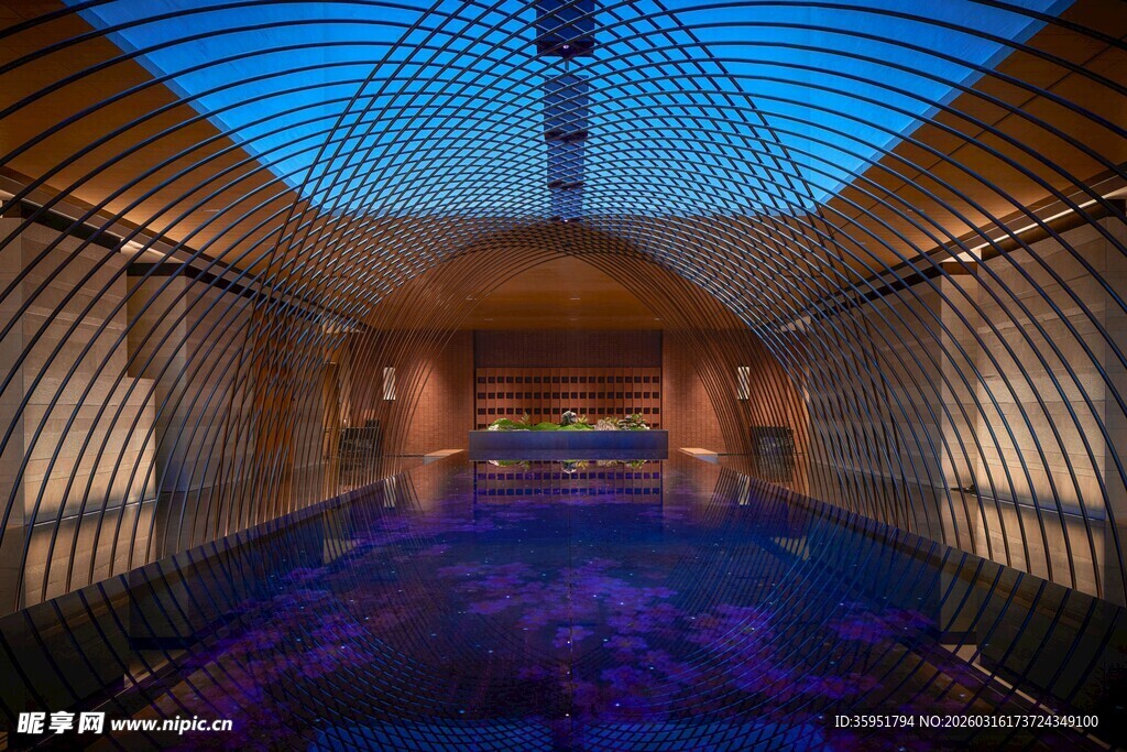 梦幻蓝色室内空间景观