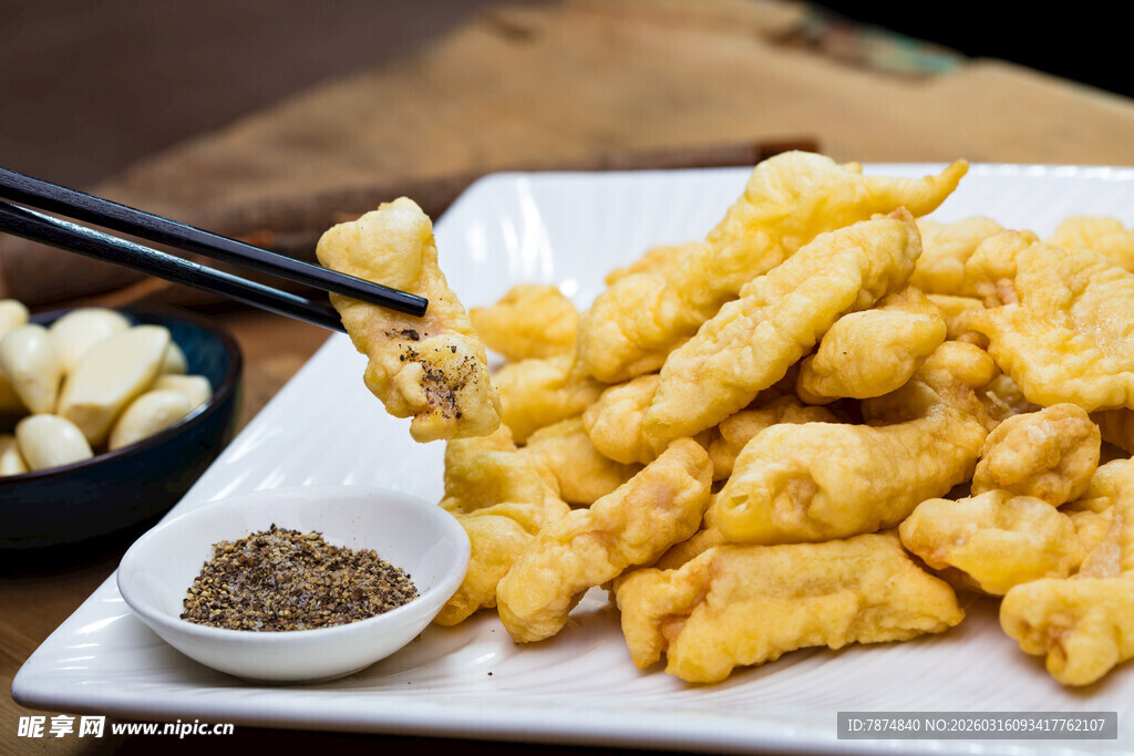 香酥炸物 美味蘸料相伴