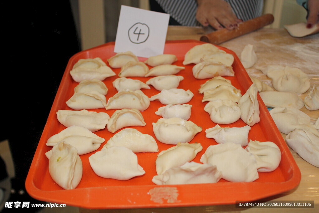 手工制作的精美饺子