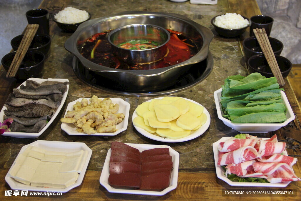 丰盛火锅食材拼盘