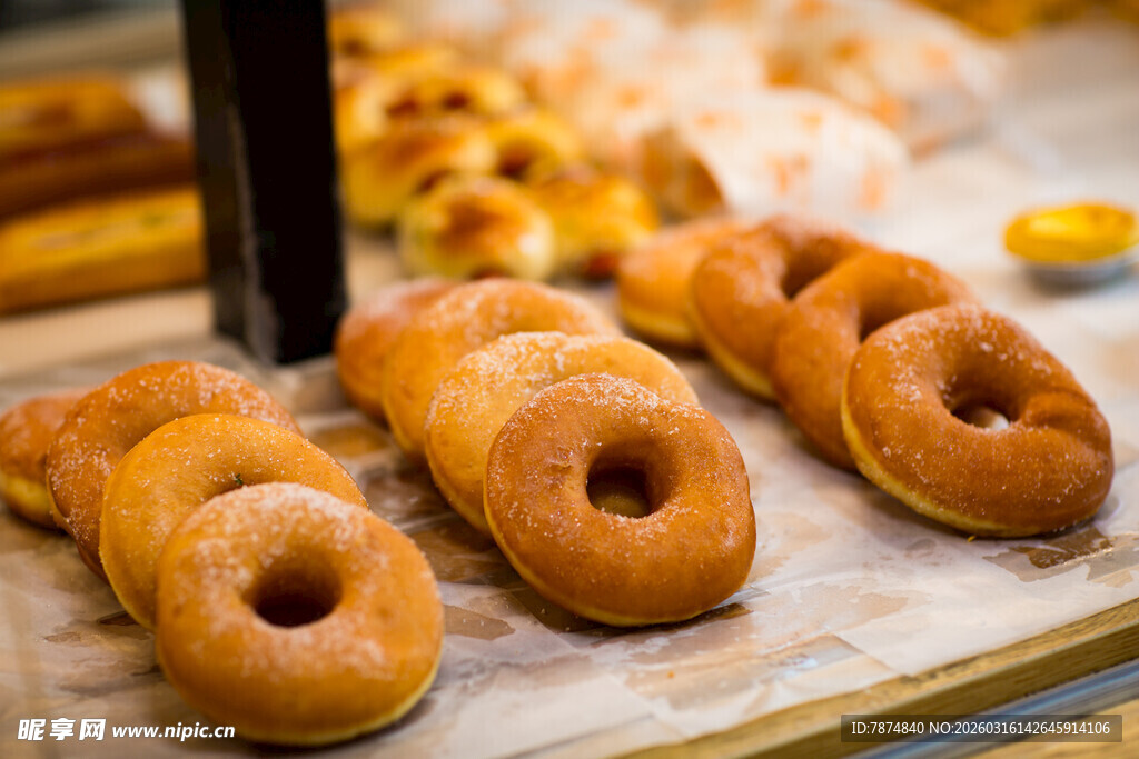 美味烘焙甜甜圈展示