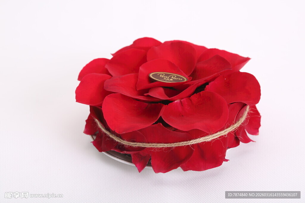 红色花朵造型首饰盒