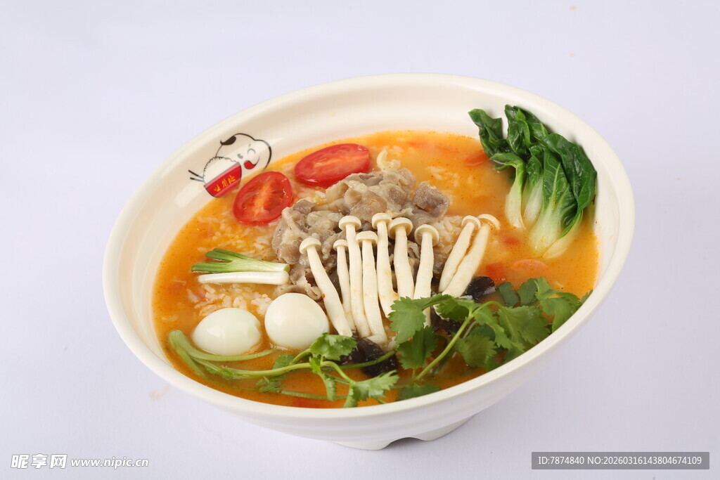 美味营养的特色菌菇蔬菜汤