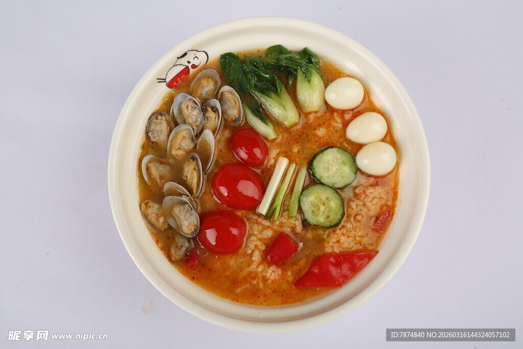 海鲜蔬菜风味汤面