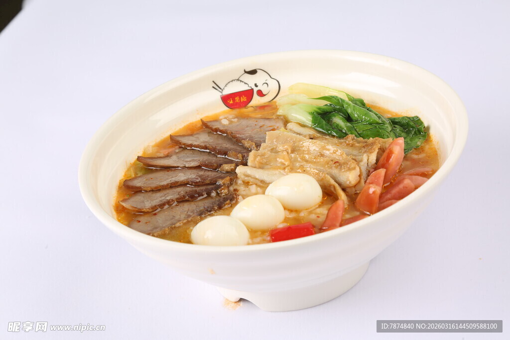 美味多样的特色牛肉汤面