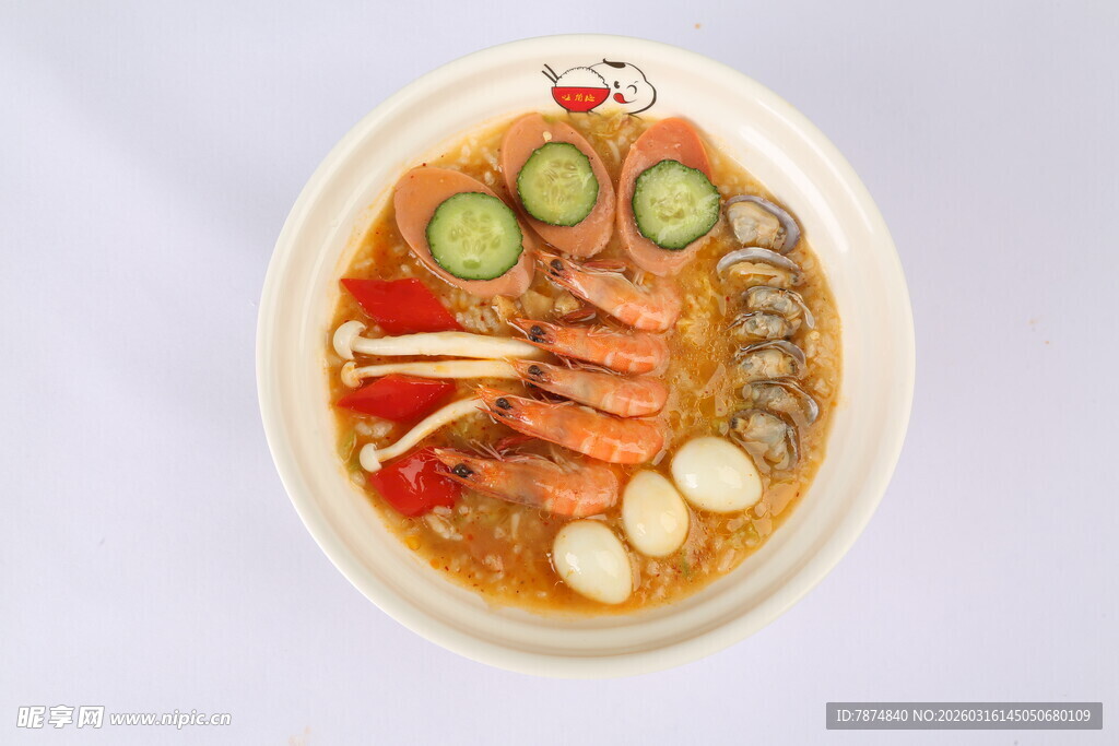 鲜虾蔬菜拉面美食特写