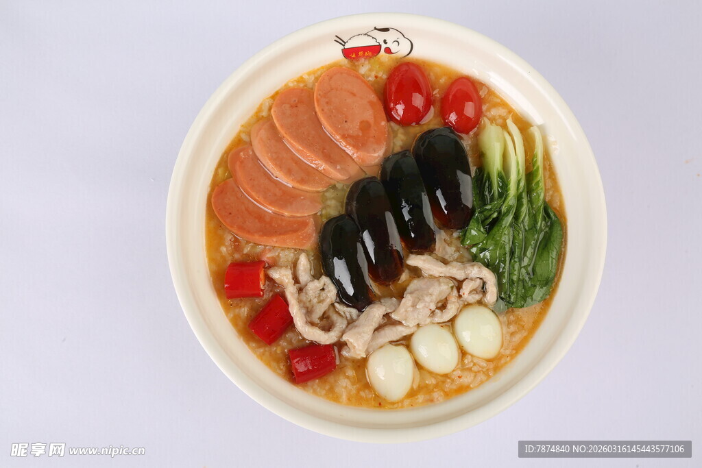 美味海鲜蔬菜汤面