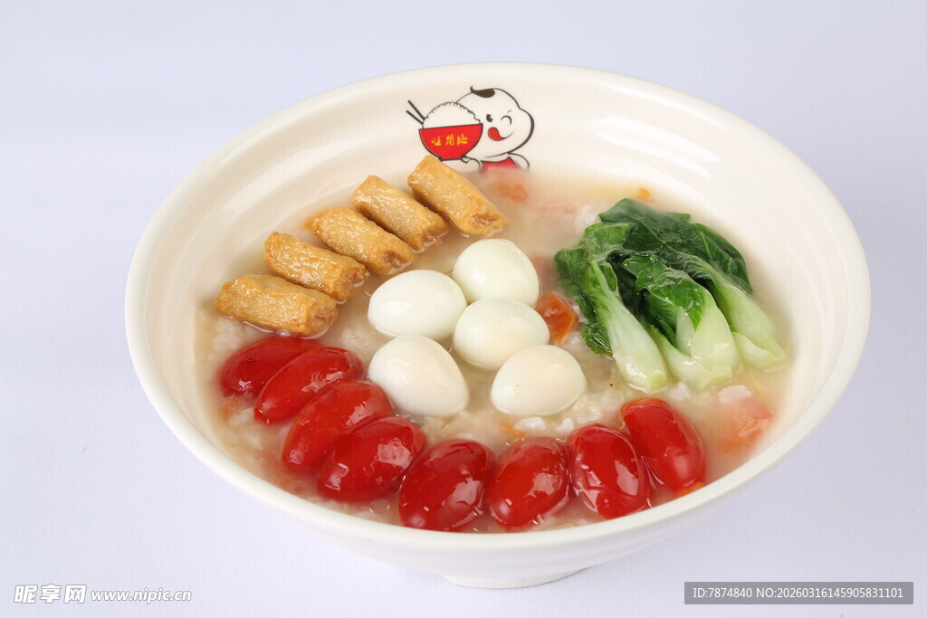 美味多彩的丰盛丸子汤