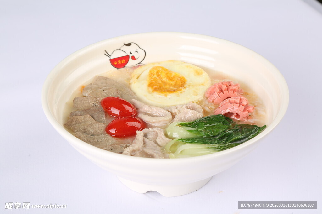 日式拉面配溏心蛋