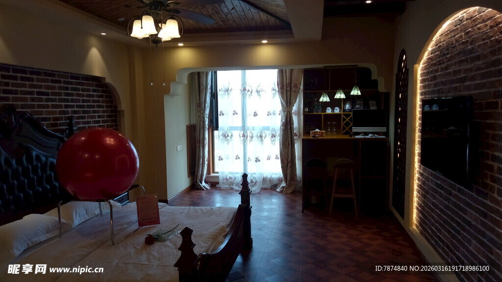 温馨时尚的室内休闲空间