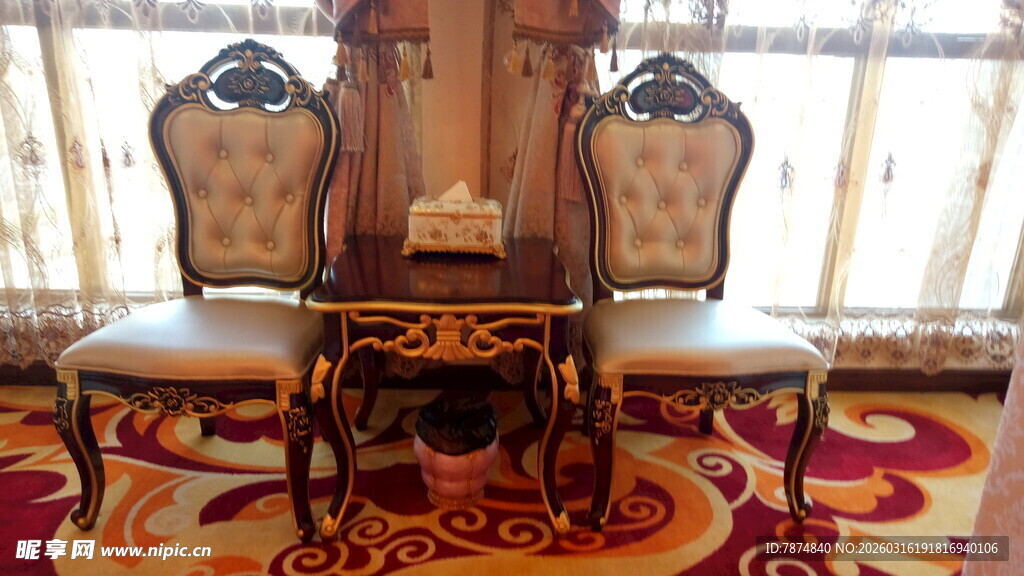 欧式奢华雕花座椅组合