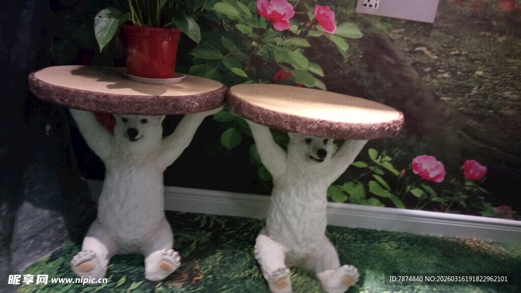 创意树桩造型户外桌椅