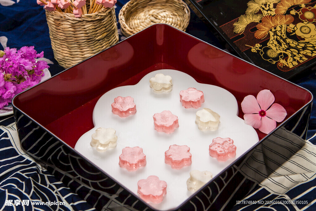 精致日式和果子摆盘