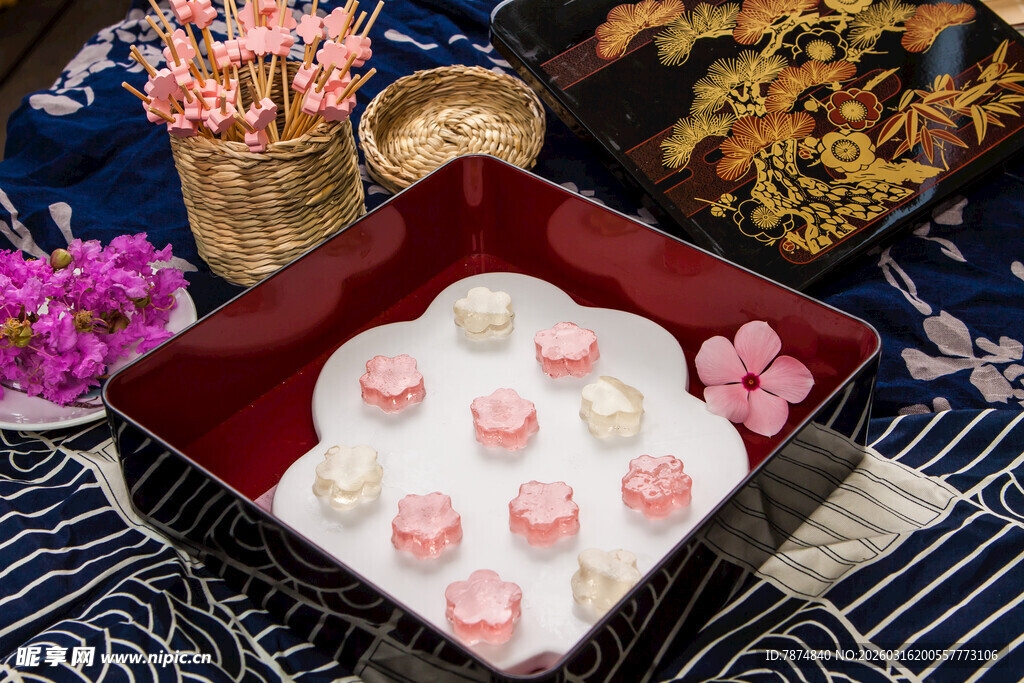 精致日式和果子糕点展示