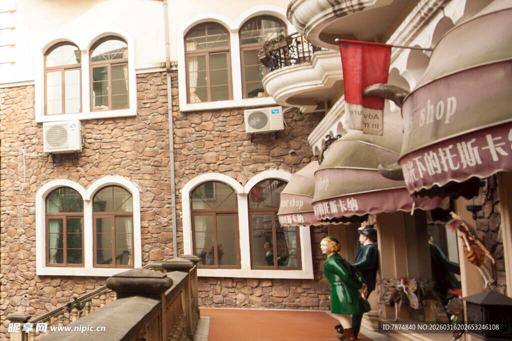 欧式风情街道建筑景观