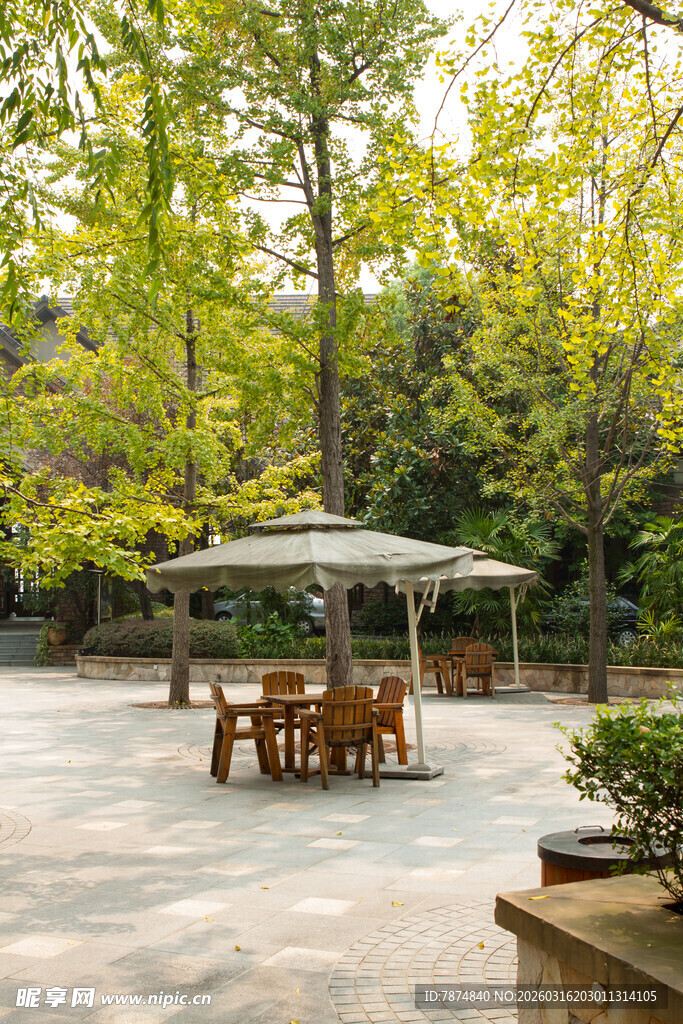 户外庭院休闲凉亭景观