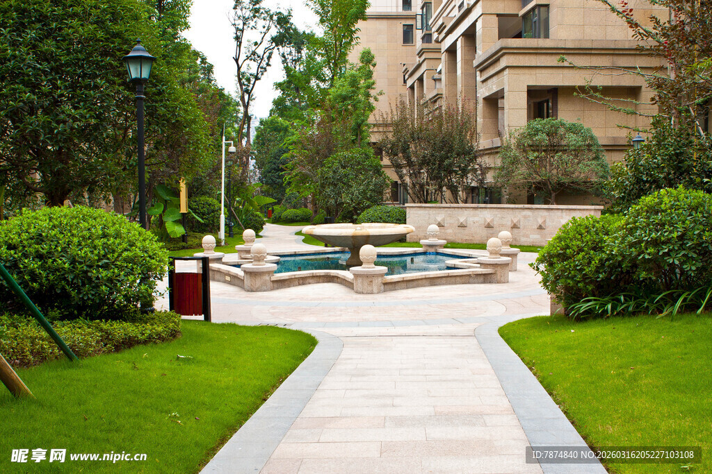 优雅小区景观步道