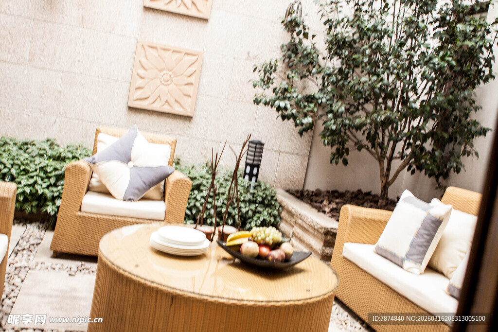 户外舒适休闲庭院角落