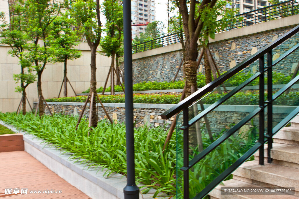 现代都市花园式户外台阶