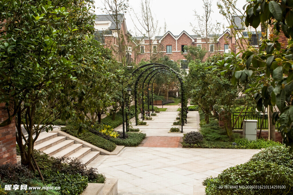 优雅静谧的花园景观小径