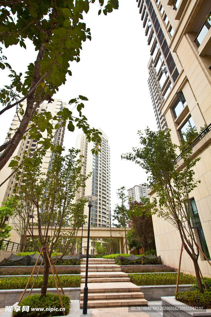 现代小区优雅景观步道